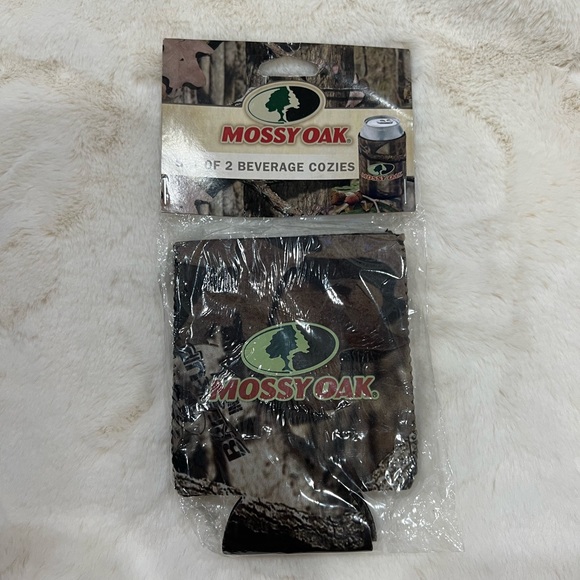Set of two Mossy Oak beverage cozies - Picture 1 of 2